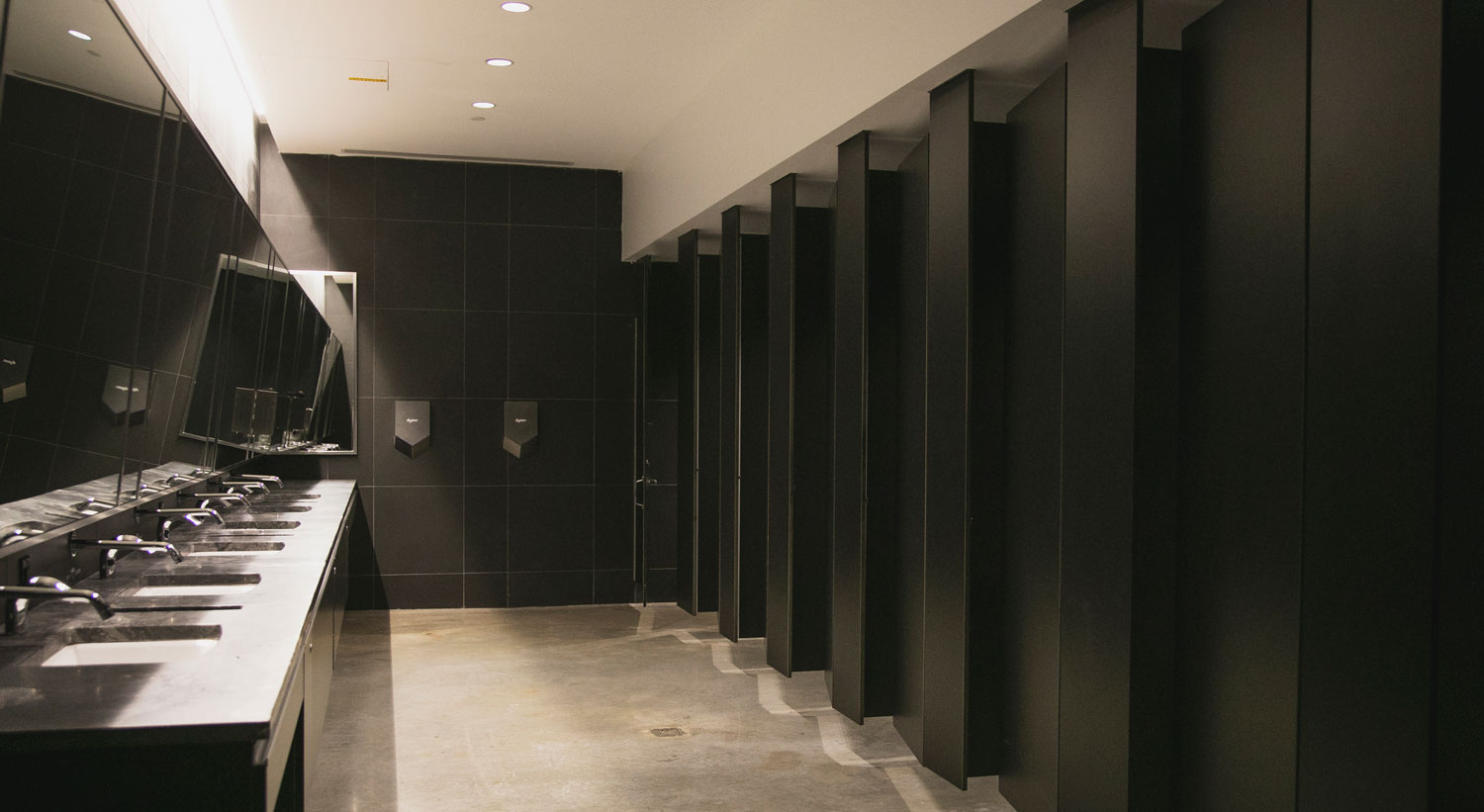 Toilettes des hommes